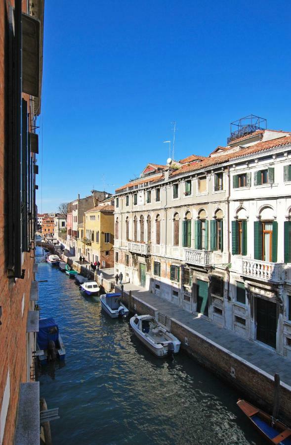 Appartamento Ca Corte Nova Design With Canal View Venezia