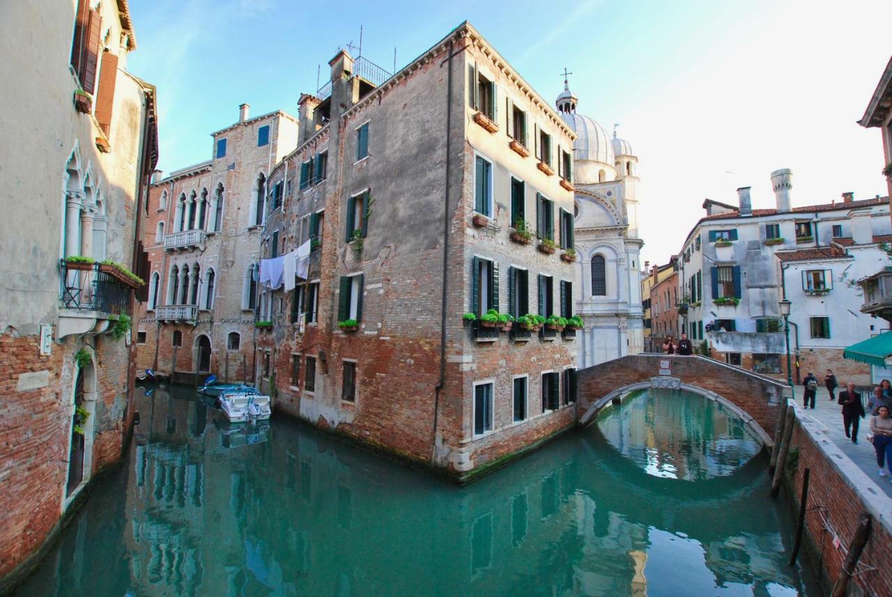 Appartamento Ca Corte Nova Design With Canal View Venezia